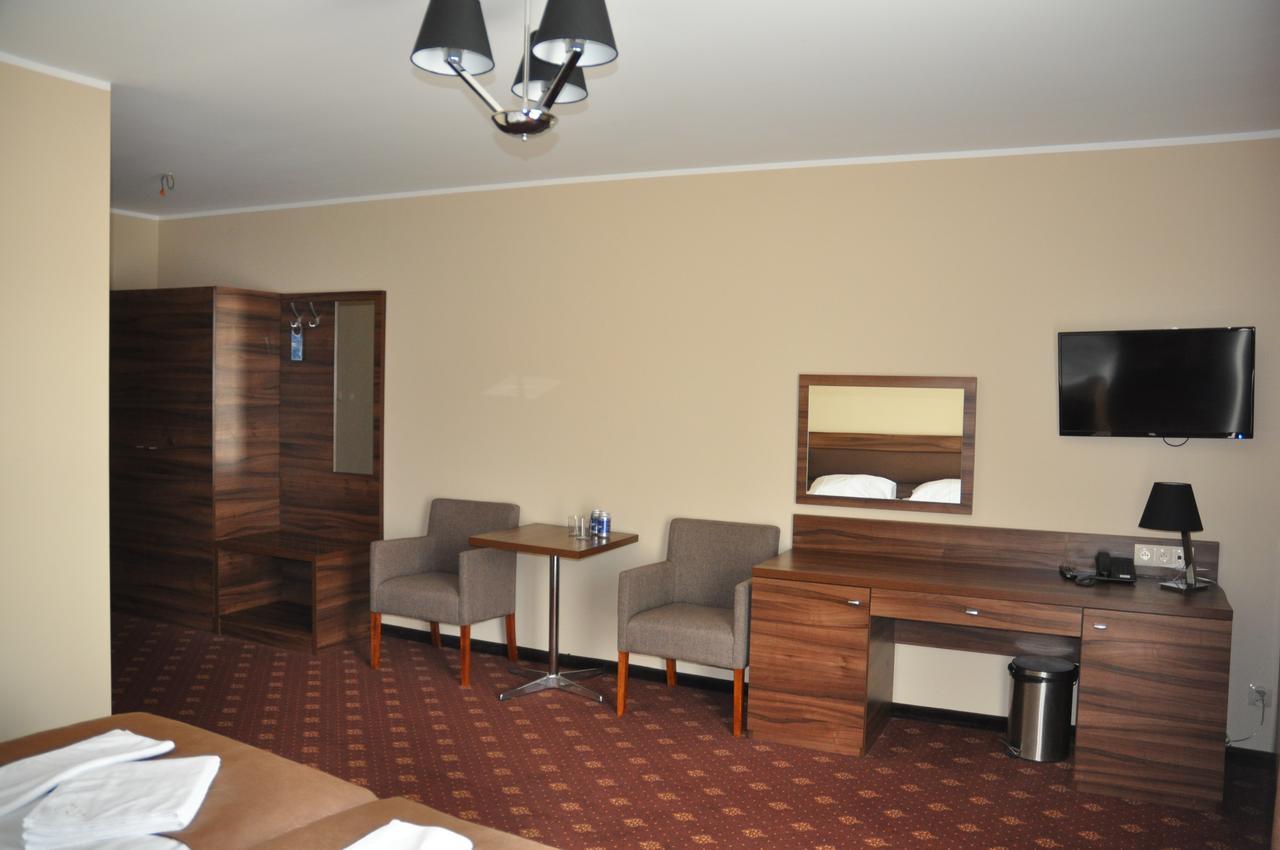 Hotel Morze Ustka Exterior photo