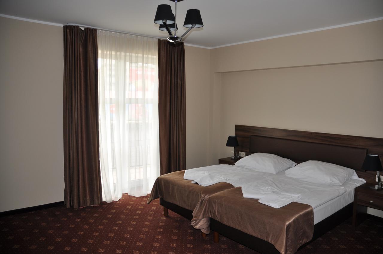 Hotel Morze Ustka Exterior photo